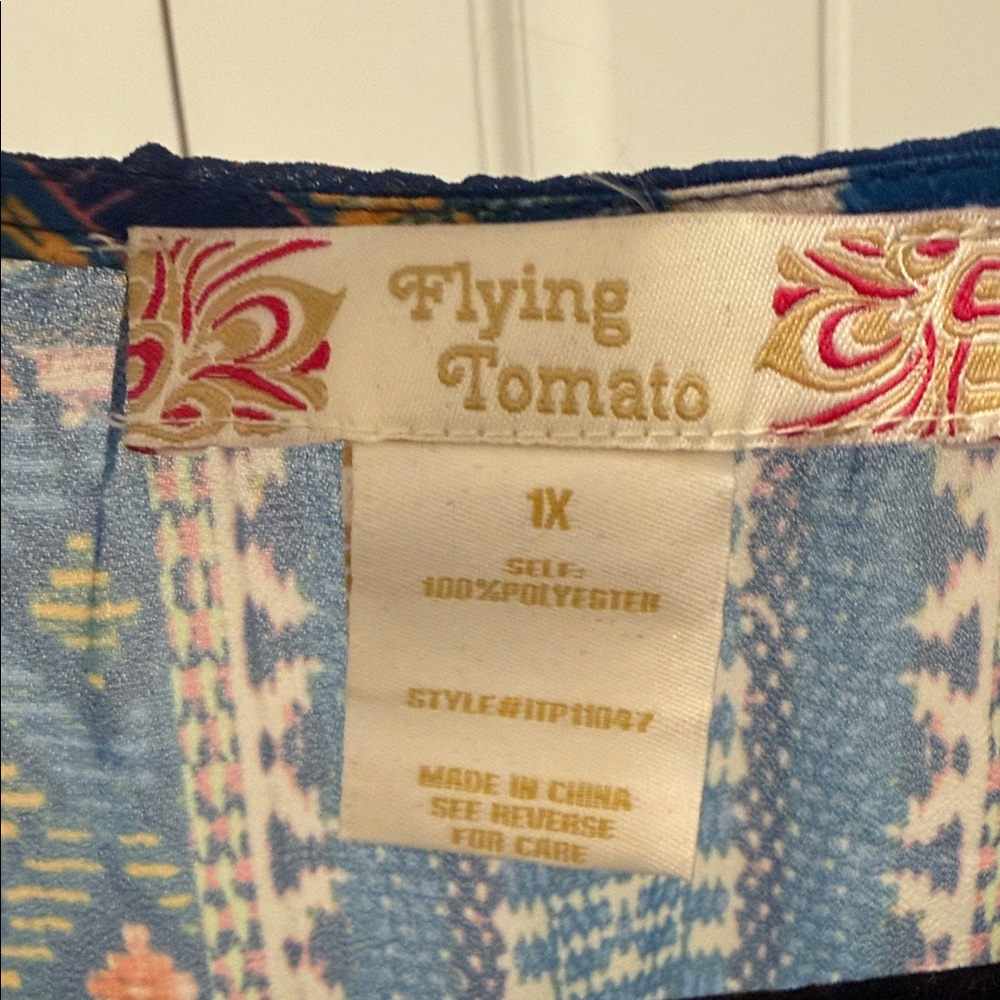 Flying Tomato Blouse 1X - Picture 3 of 3